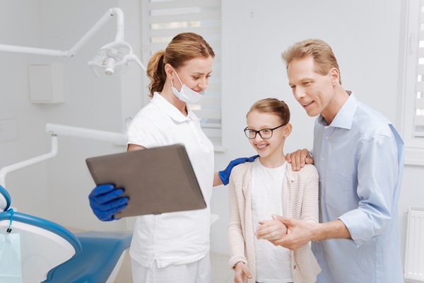 Choosing A Family Dentist: What To Look For And Questions To Ask At Your First Visit